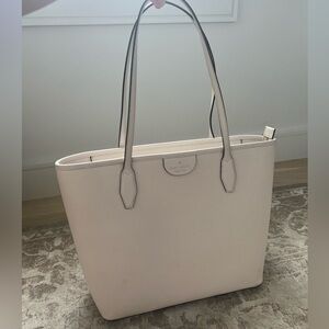 White Kate Spade tote bag